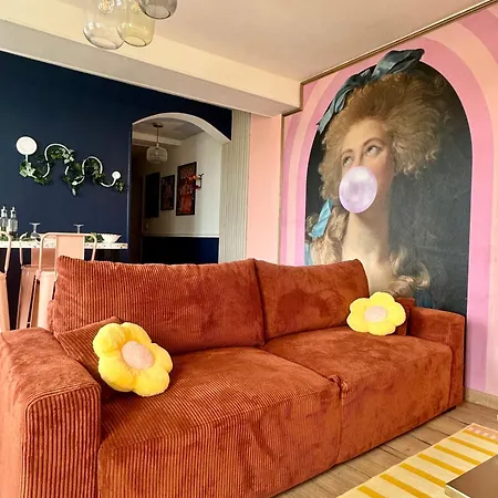 Apartment Pop Art