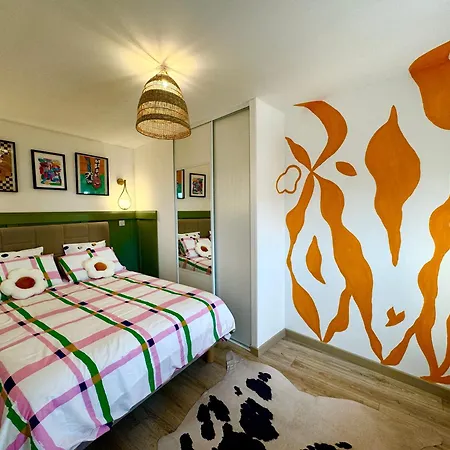 Apartment Pop Art *